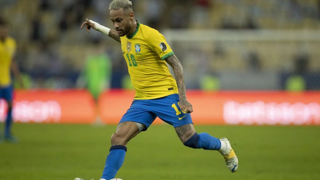 Neymar jogando pela seleção brasileira Neymar jogando pela seleção brasileira