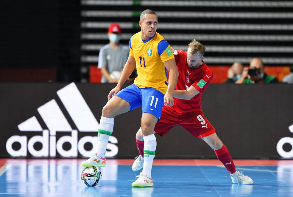 Resumo da história do futsal - Brasil é o país mais bem-sucedido em Copa do Mundo de Futsal com 5 títulos Resumo da história do futsal