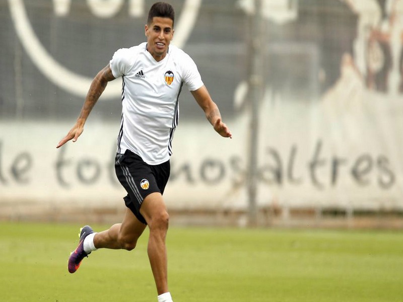 Cầu thủ Cancelo từng được cho mượn tại Valencia CF