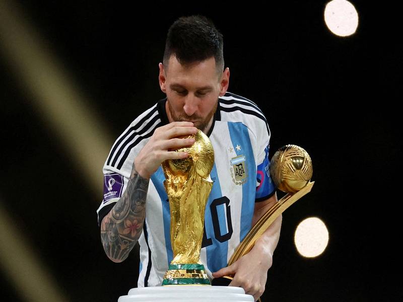 Lương của Messi - Con số khổng lồ trong thế giới bóng đá